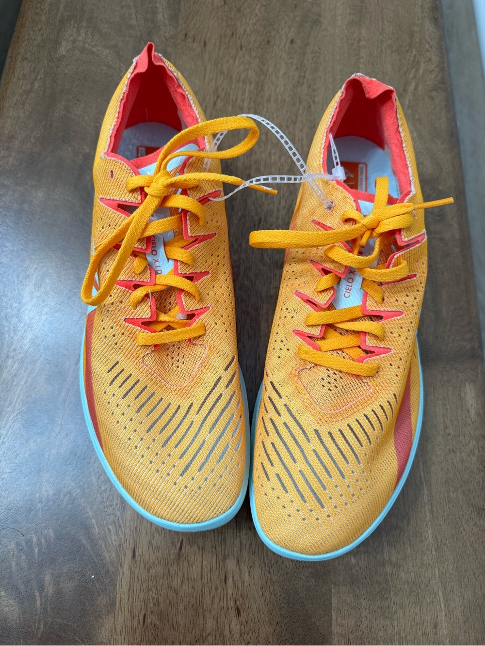 Hoka Cielo X LD Radiant Yellow Camellia Unisex Spike Shoes Size 12 (W) / 10.5 (M